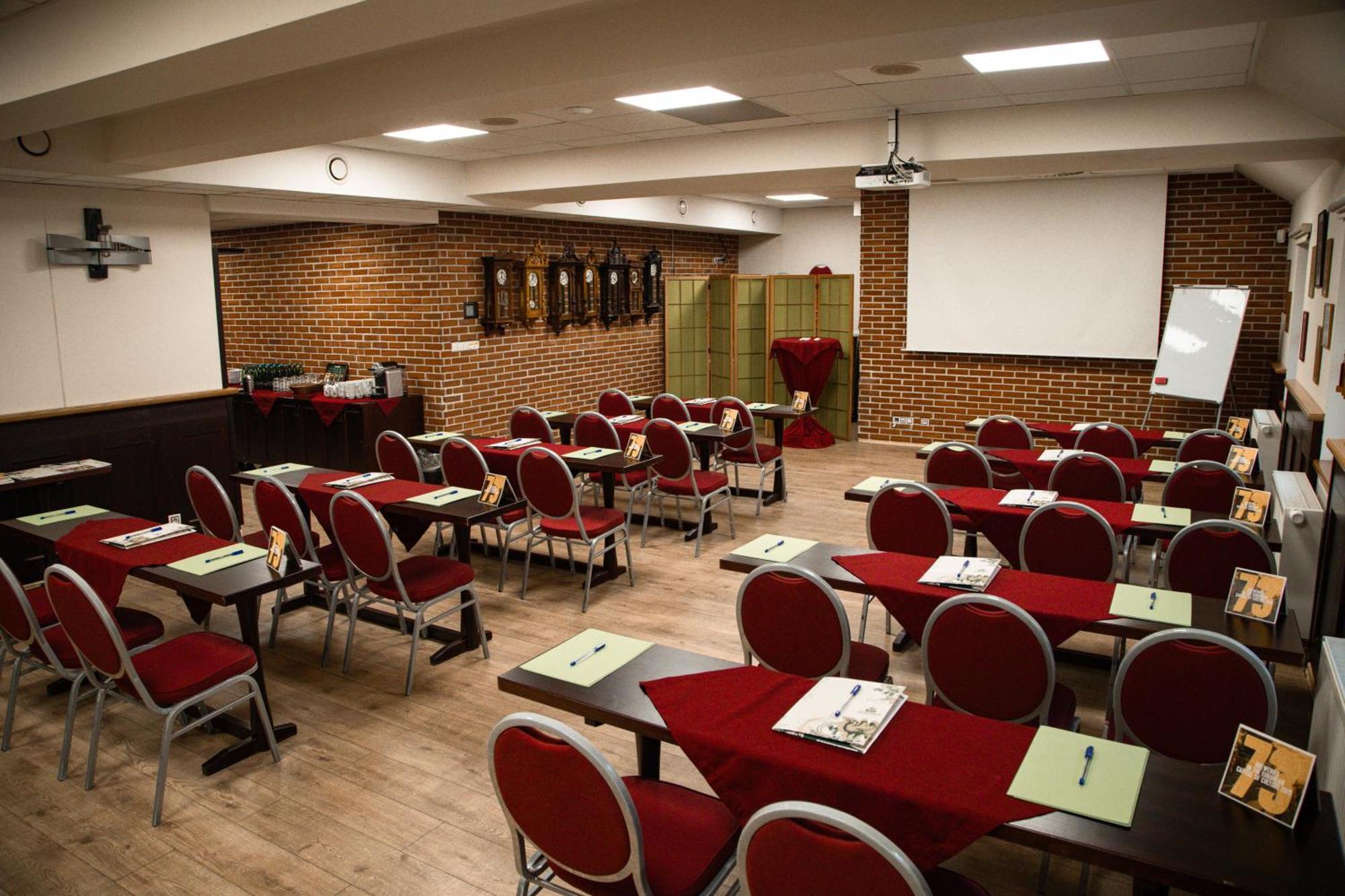 Hotel Purkmistr Пилзен Екстериор снимка